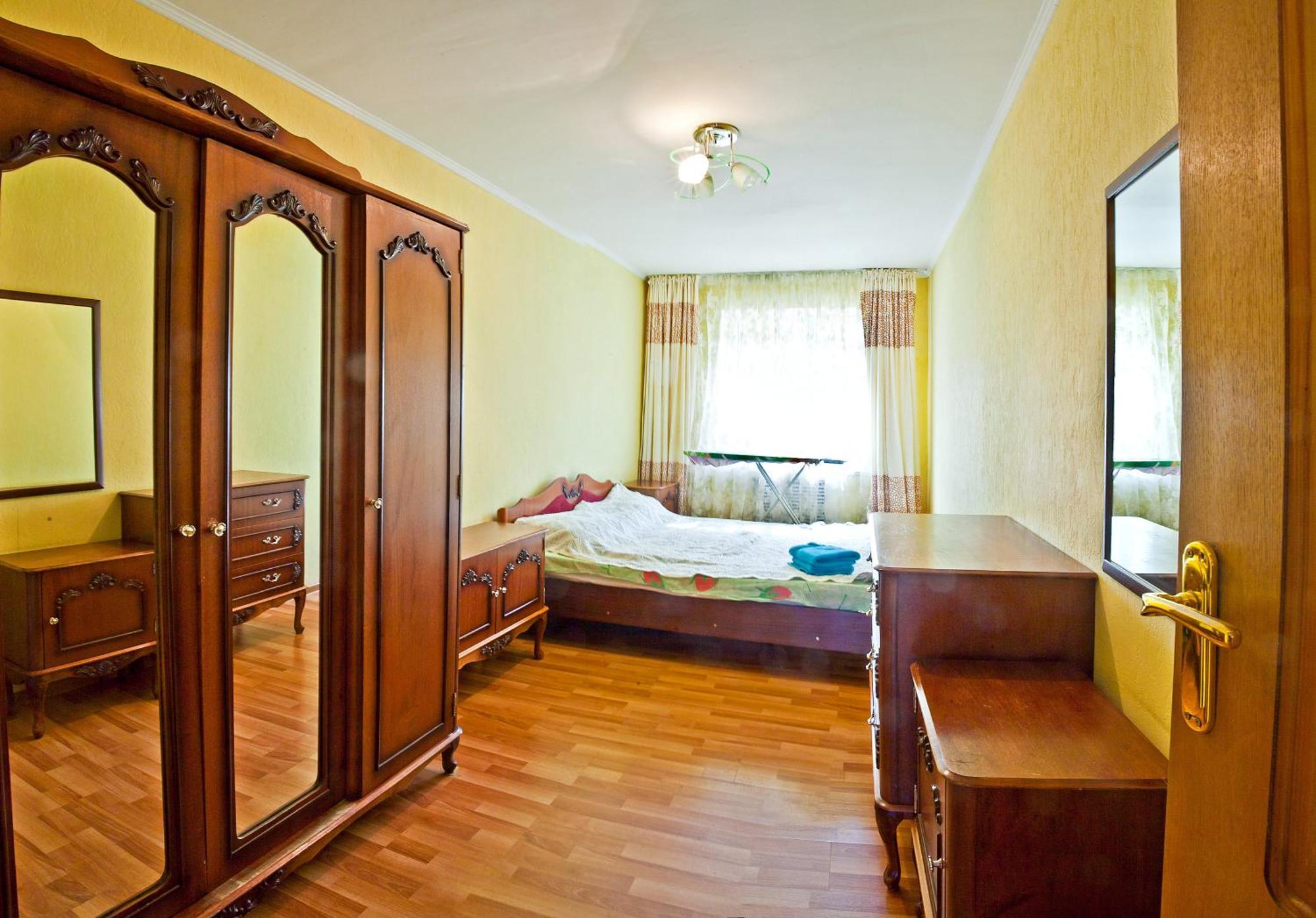 Lessor Centre Apartments الماتي الغرفة الصورة