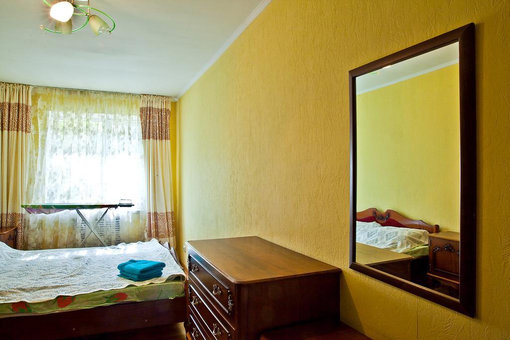 Lessor Centre Apartments الماتي الغرفة الصورة